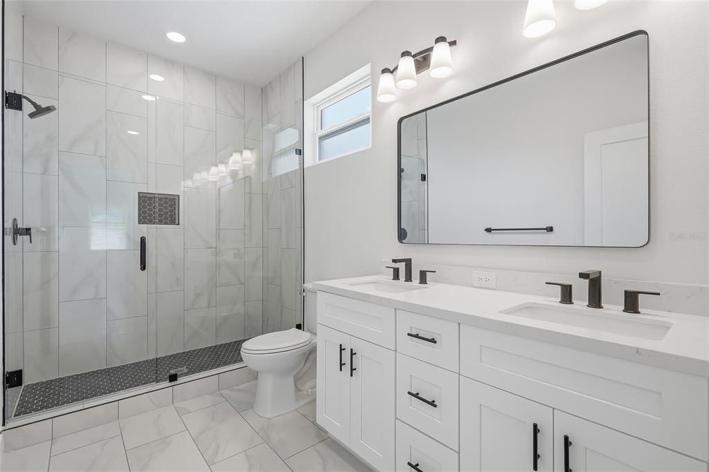 For Sale: $415,900 (3 beds, 2 baths, 1634 Square Feet)