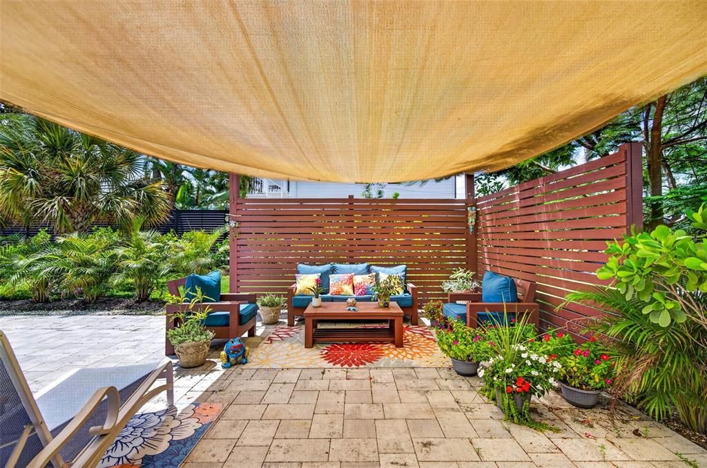 For Sale: $695,000 (2 beds, 2 baths, 1360 Square Feet)