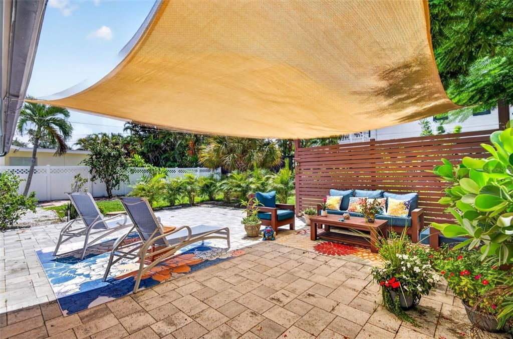 For Sale: $695,000 (2 beds, 2 baths, 1360 Square Feet)