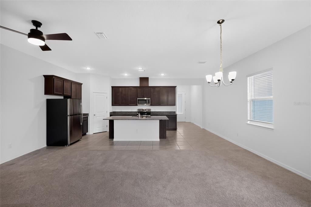 For Sale: $349,900 (3 beds, 2 baths, 1530 Square Feet)