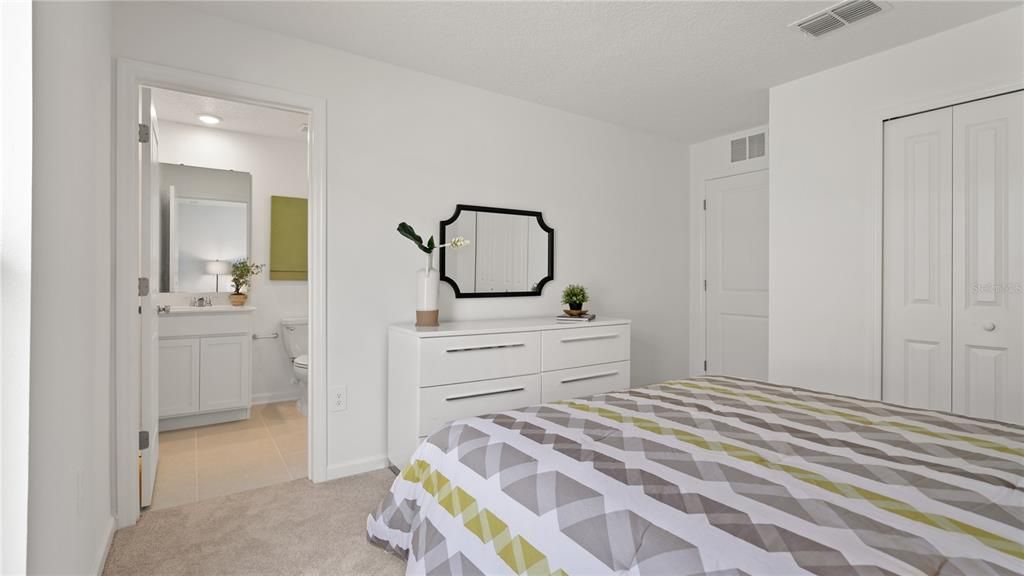For Sale: $343,400 (4 beds, 3 baths, 2174 Square Feet)