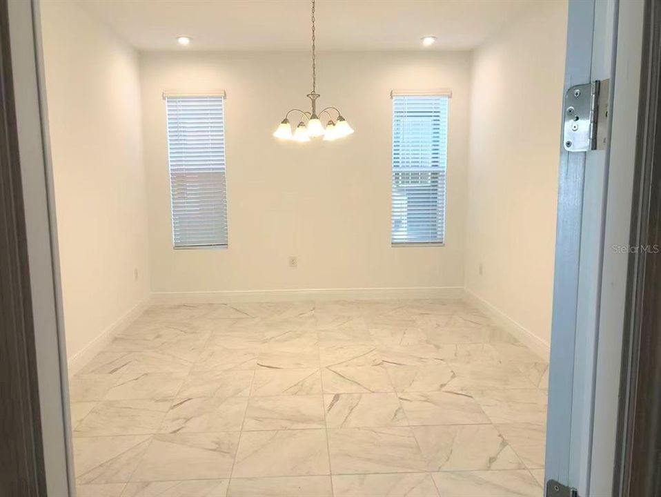 En Renta: $3,400 (4 camas, 3 baños, 3044 Pies cuadrados)