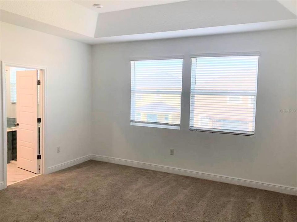 En Renta: $3,400 (4 camas, 3 baños, 3044 Pies cuadrados)