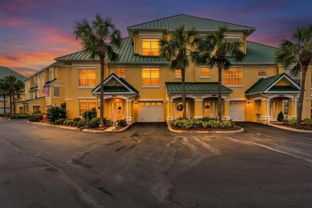 For Sale: $430,000 (4 beds, 3 baths, 2968 Square Feet)