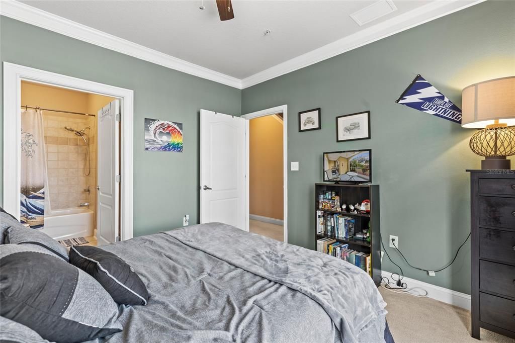 For Sale: $430,000 (4 beds, 3 baths, 2968 Square Feet)