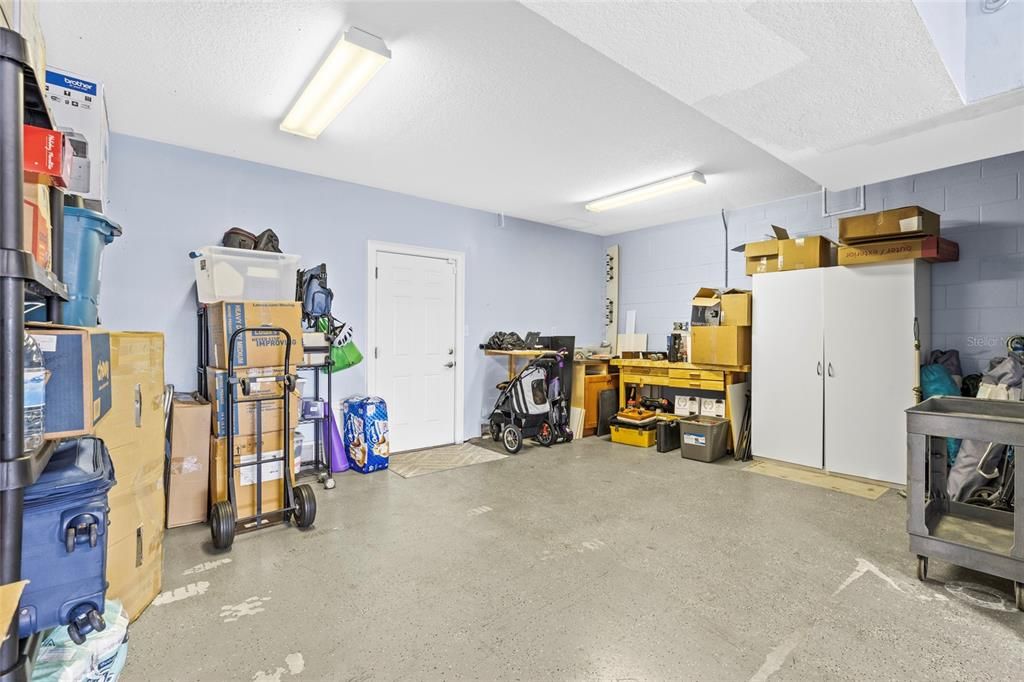 For Sale: $430,000 (4 beds, 3 baths, 2968 Square Feet)