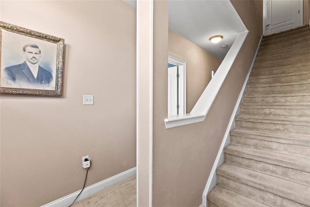 For Sale: $430,000 (4 beds, 3 baths, 2968 Square Feet)