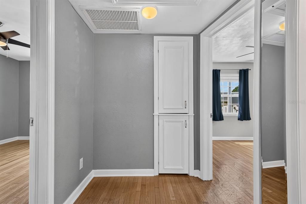En Venta: $461,900 (3 camas, 2 baños, 1331 Pies cuadrados)