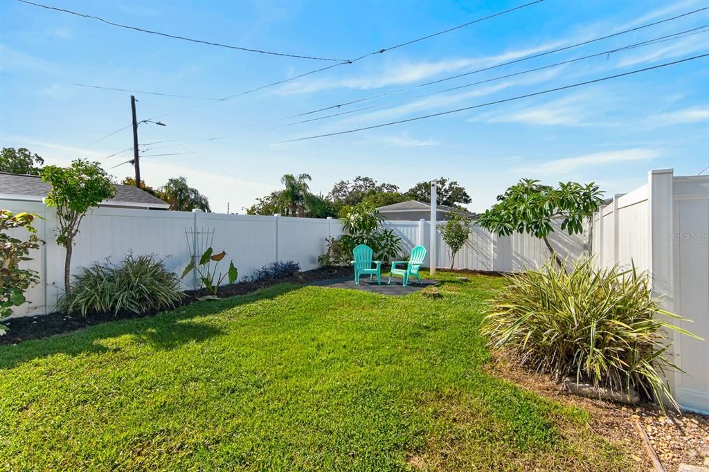 En Venta: $461,900 (3 camas, 2 baños, 1331 Pies cuadrados)