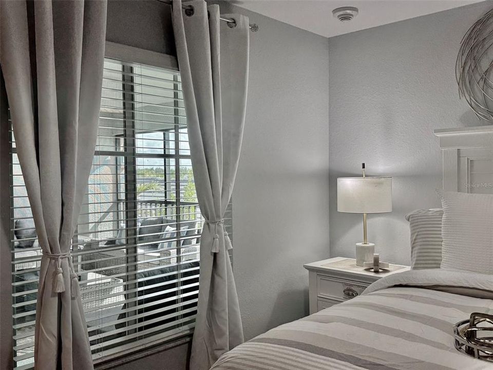 For Rent: $4,000 (2 beds, 2 baths, 1366 Square Feet)