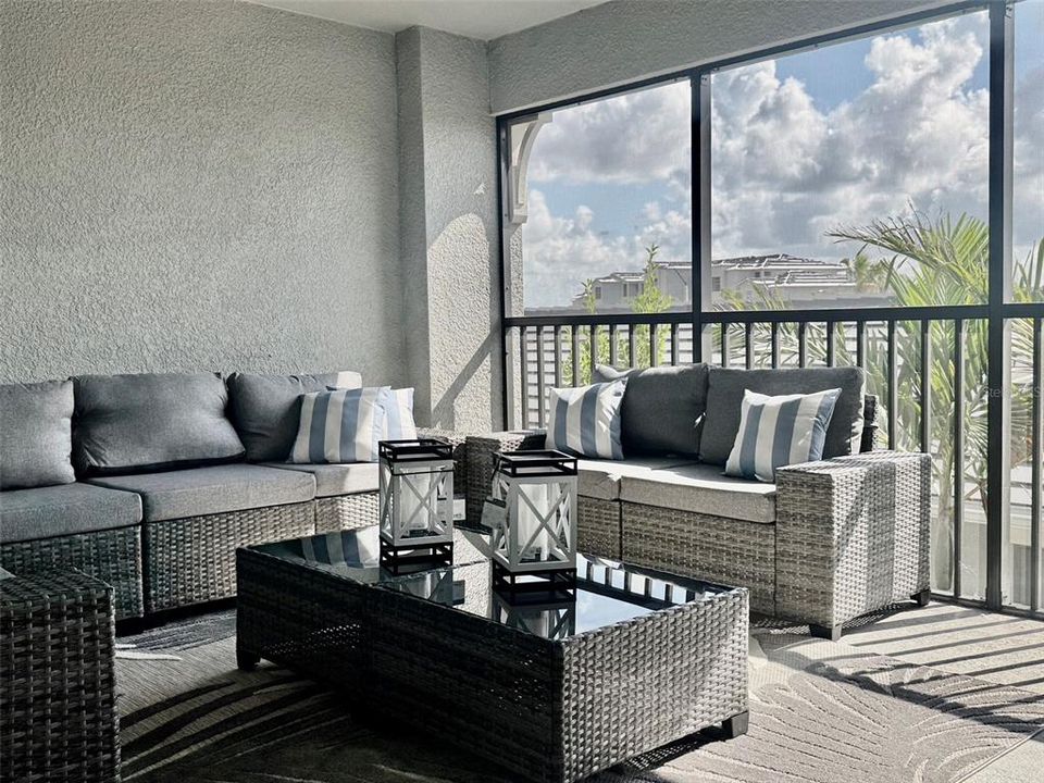 For Rent: $4,000 (2 beds, 2 baths, 1366 Square Feet)