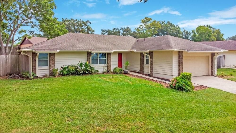 En Venta: $560,000 (3 camas, 2 baños, 1723 Pies cuadrados)