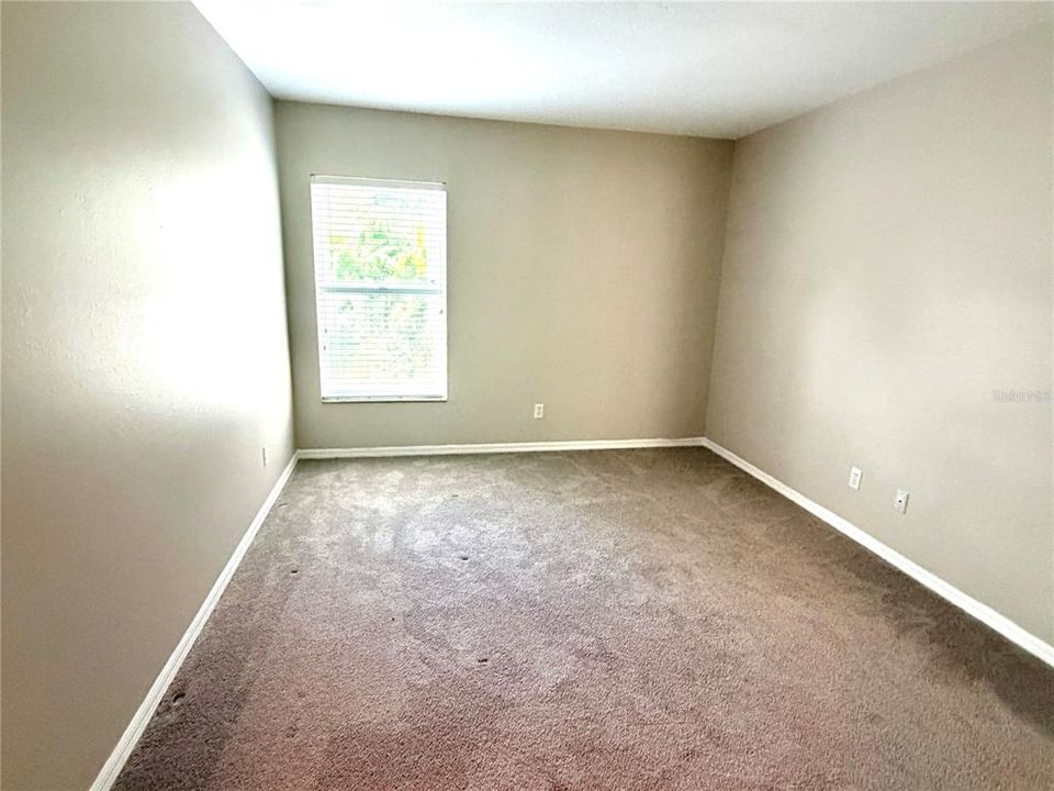 For Rent: $2,800 (3 beds, 2 baths, 2208 Square Feet)