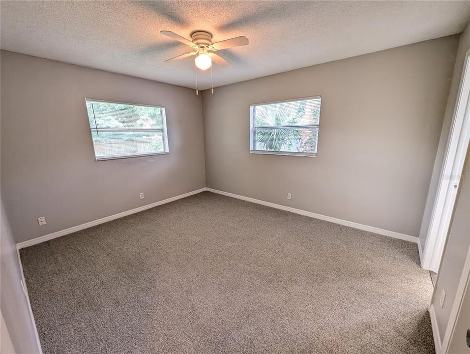 For Sale: $299,900 (3 beds, 2 baths, 1344 Square Feet)