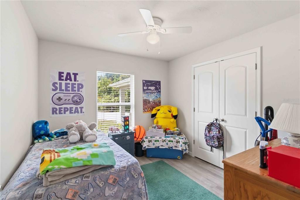 En Venta: $549,000 (6 camas, 0 baños, 2280 Pies cuadrados)