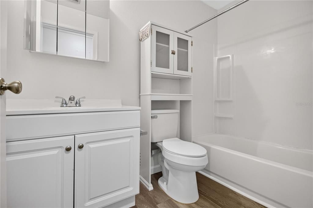 En Venta: $549,000 (6 camas, 0 baños, 2280 Pies cuadrados)