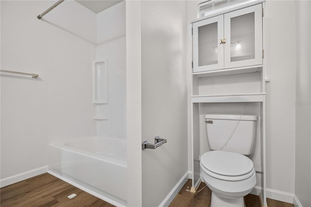En Venta: $549,000 (6 camas, 0 baños, 2280 Pies cuadrados)