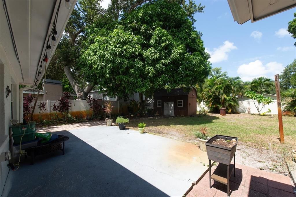 En Venta: $445,900 (4 camas, 2 baños, 1829 Pies cuadrados)