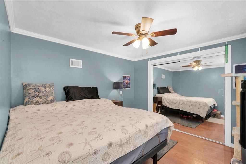 En Venta: $445,900 (4 camas, 2 baños, 1829 Pies cuadrados)