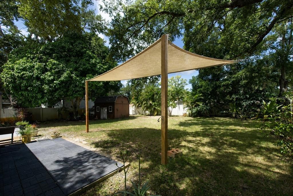 En Venta: $445,900 (4 camas, 2 baños, 1829 Pies cuadrados)