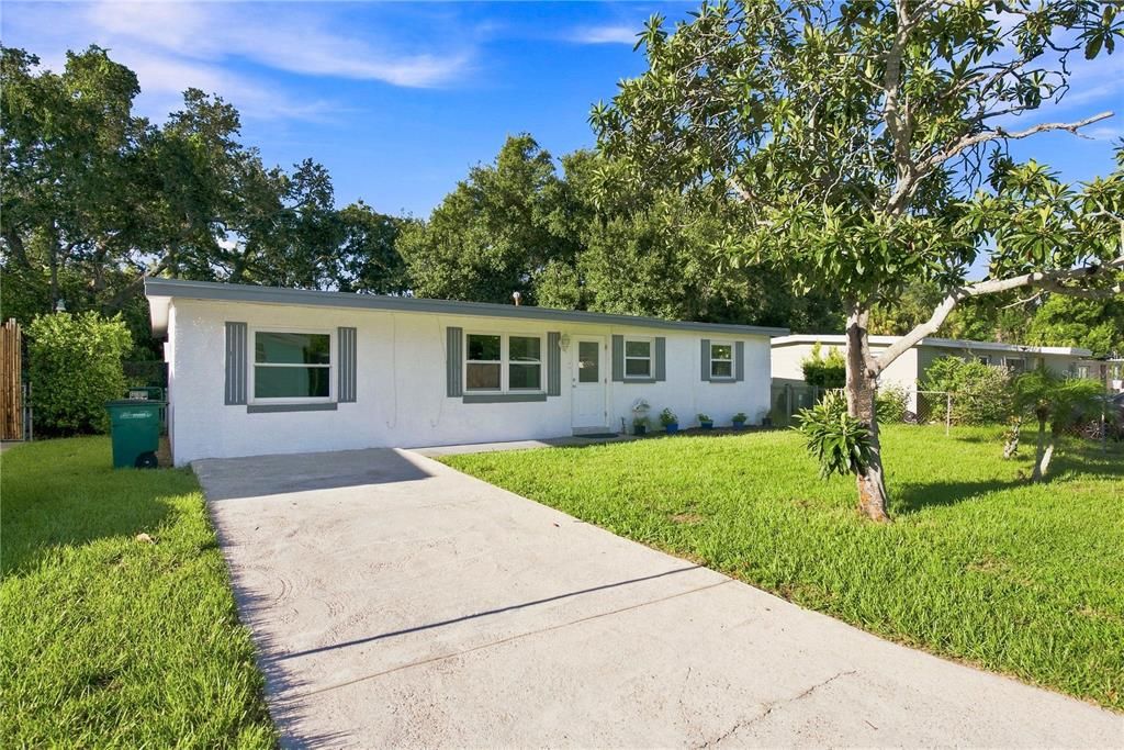 En Venta: $309,000 (4 camas, 2 baños, 1125 Pies cuadrados)