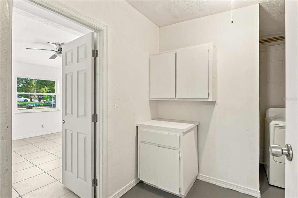 En Venta: $309,000 (4 camas, 2 baños, 1125 Pies cuadrados)