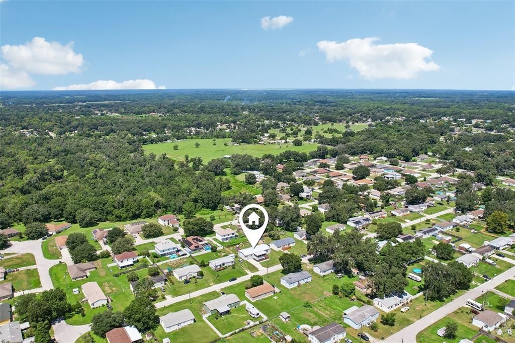 En Venta: $245,000 (3 camas, 2 baños, 2139 Pies cuadrados)