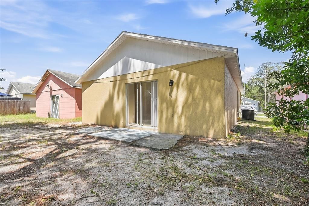 В аренду: $1,860 (3 спален, 2 ванн, 1097 Квадратных фут)