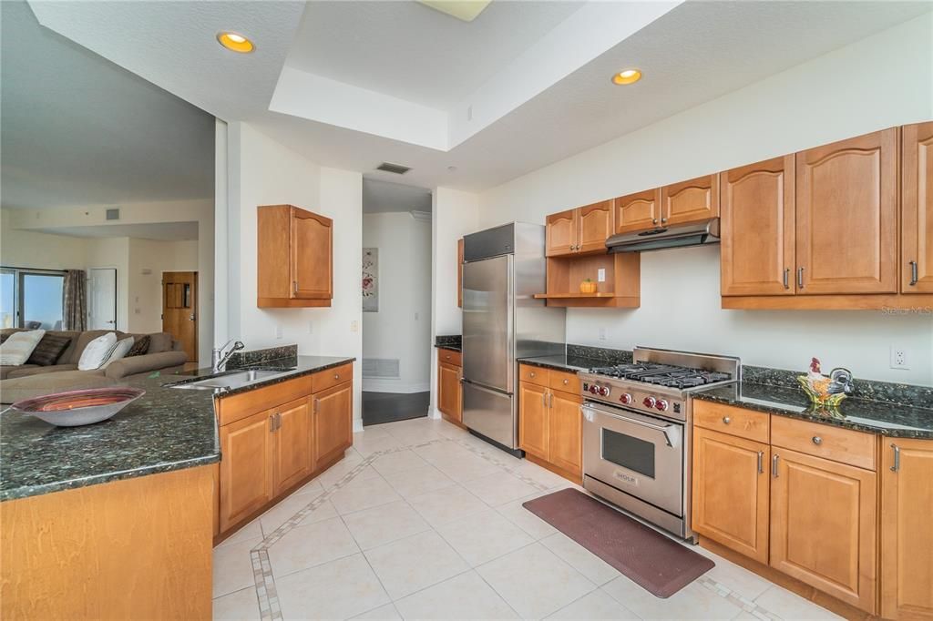 For Rent: $7,500 (3 beds, 3 baths, 2402 Square Feet)