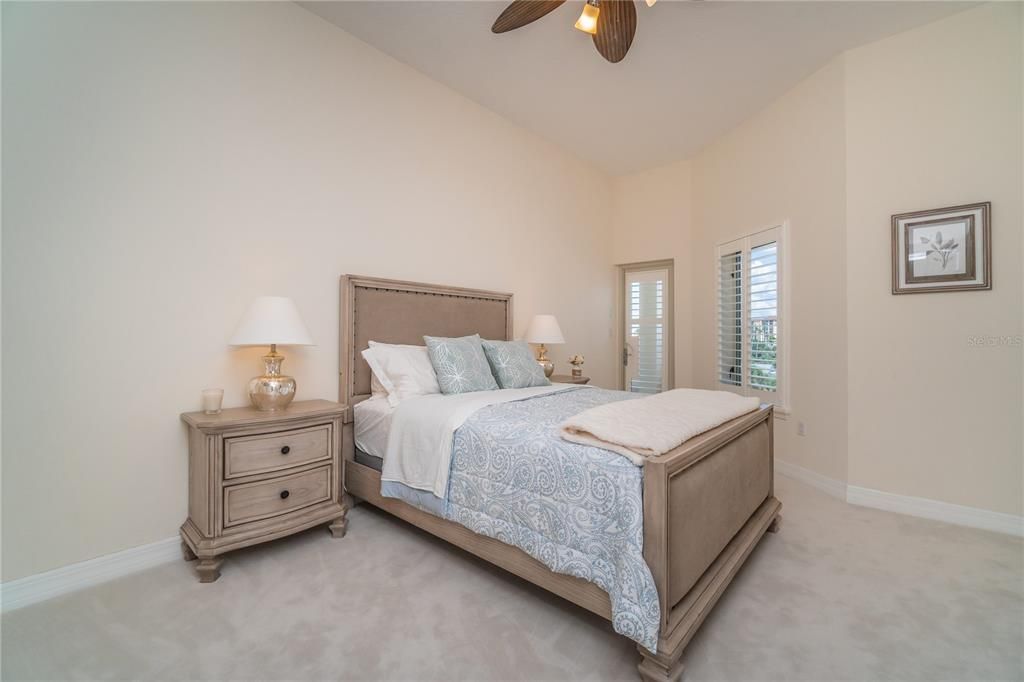 For Rent: $7,500 (3 beds, 3 baths, 2402 Square Feet)