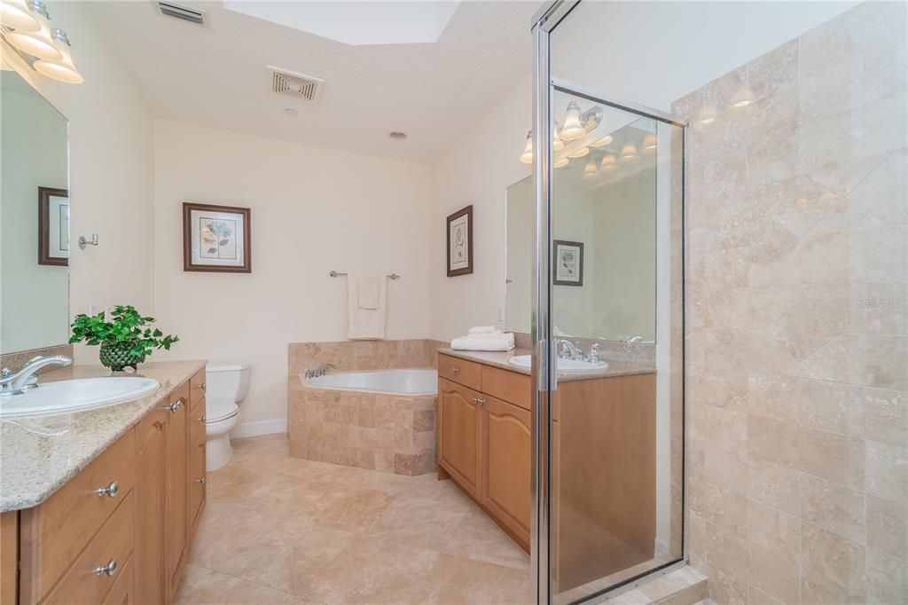 For Rent: $7,500 (3 beds, 3 baths, 2402 Square Feet)
