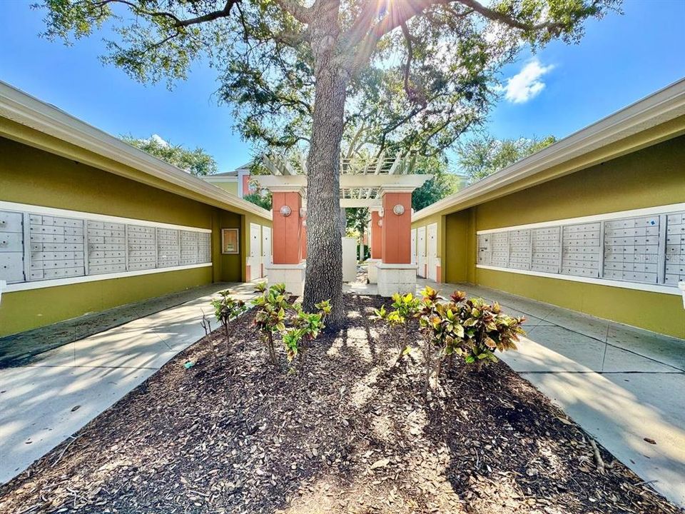 For Rent: $1,500 (1 beds, 1 baths, 958 Square Feet)