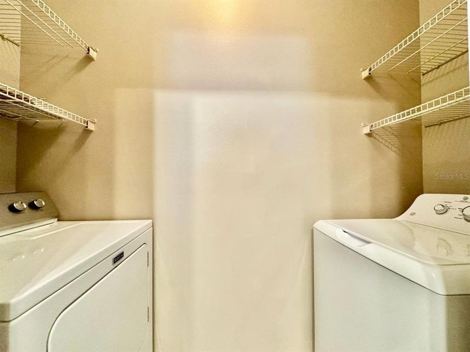 For Rent: $1,500 (1 beds, 1 baths, 958 Square Feet)