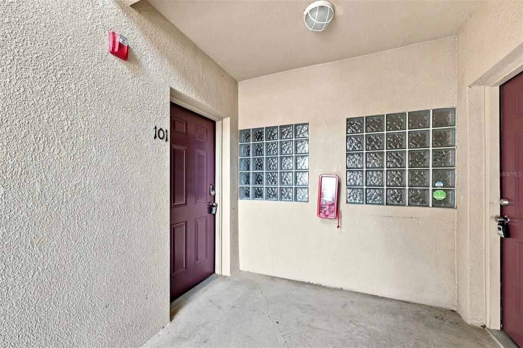 В аренду: $2,300 (3 спален, 2 ванн, 1151 Квадратных фут)