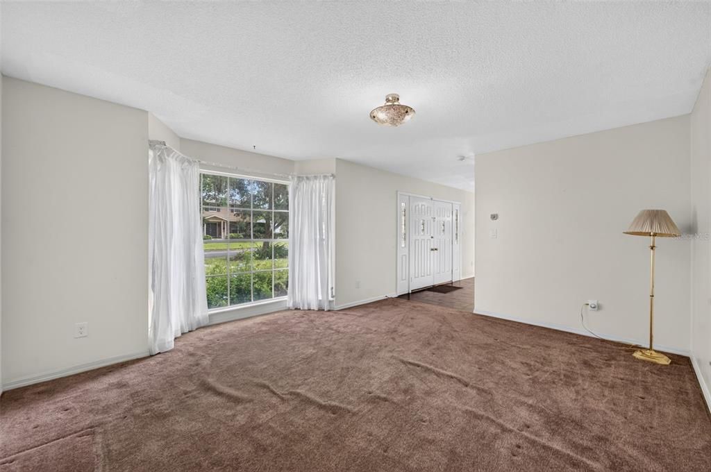 For Sale: $950,000 (5 beds, 3 baths, 3379 Square Feet)
