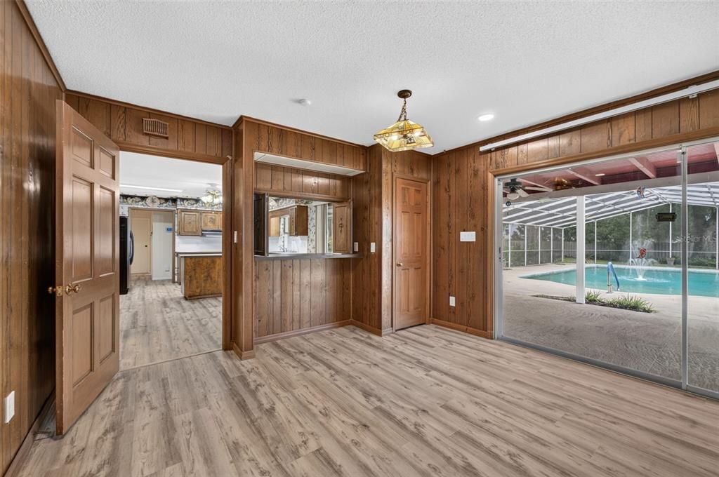 For Sale: $950,000 (5 beds, 3 baths, 3379 Square Feet)