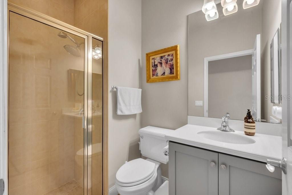 En Venta: $1,050,000 (4 camas, 4 baños, 3789 Pies cuadrados)