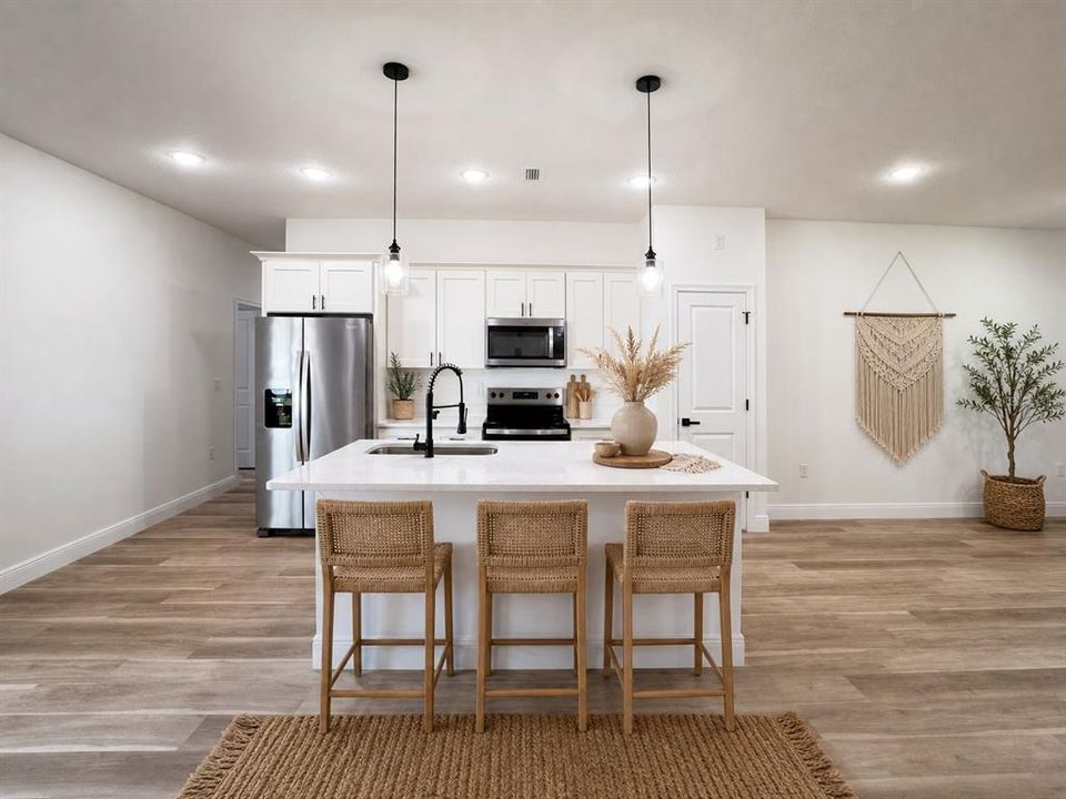 For Rent: $1,950 (4 beds, 2 baths, 1548 Square Feet)