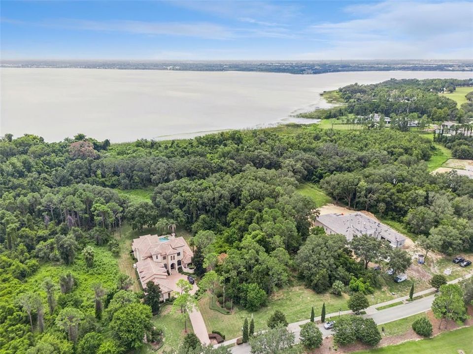 En Venta: $725,000 (1.26 acres)
