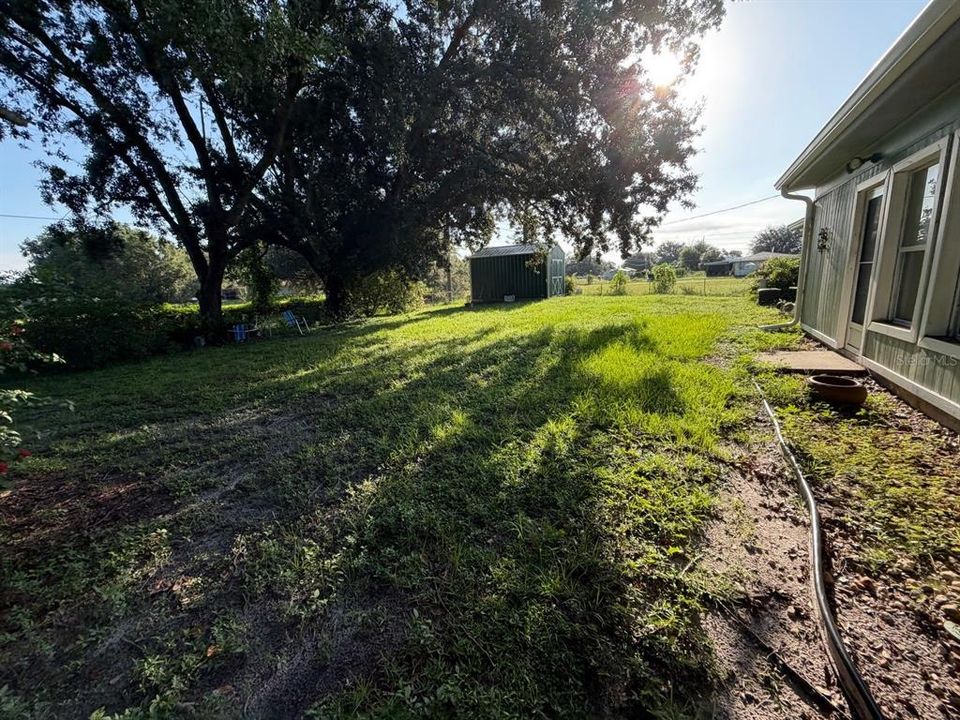 For Sale: $299,990 (2 beds, 2 baths, 1370 Square Feet)