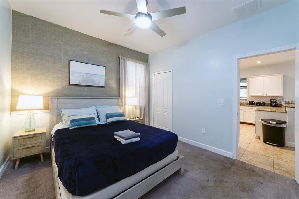 For Sale: $585,000 (6 beds, 6 baths, 3063 Square Feet)