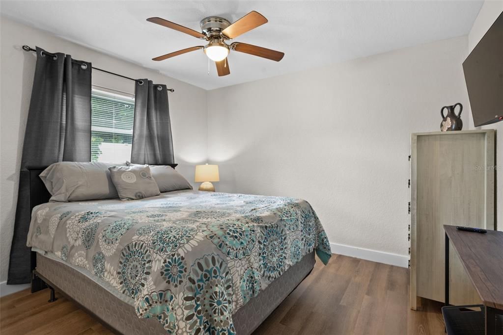 For Rent: $2,650 (3 beds, 1 baths, 1048 Square Feet)
