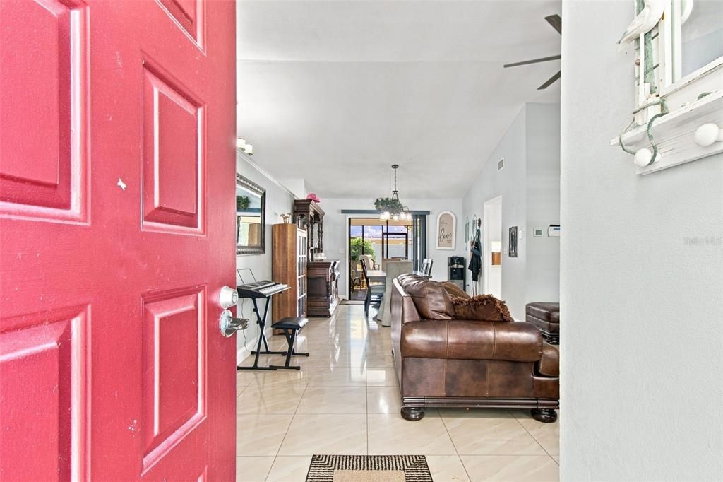 En Venta: $529,900 (3 camas, 2 baños, 1713 Pies cuadrados)
