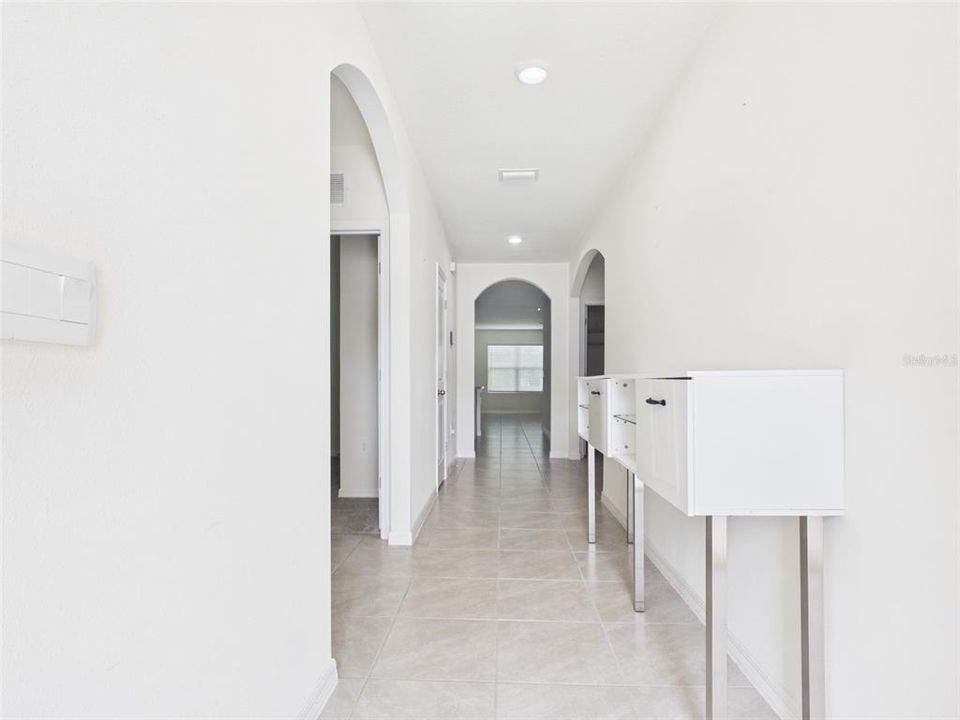 For Sale: $302,500 (4 beds, 2 baths, 1827 Square Feet)