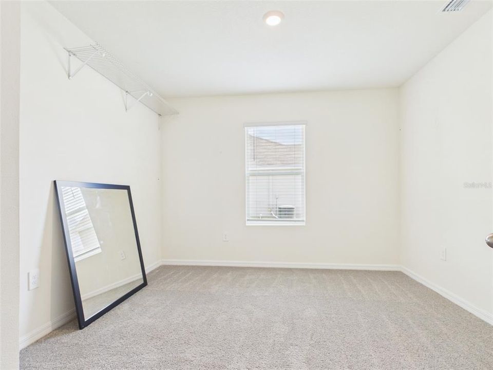 For Sale: $302,500 (4 beds, 2 baths, 1827 Square Feet)