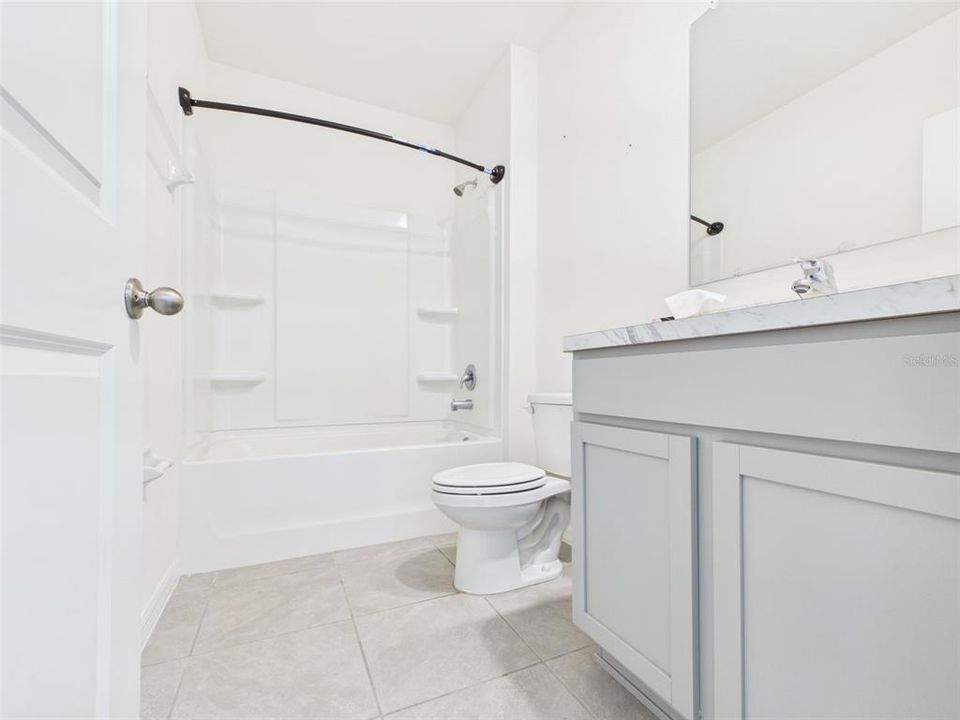 For Sale: $302,500 (4 beds, 2 baths, 1827 Square Feet)