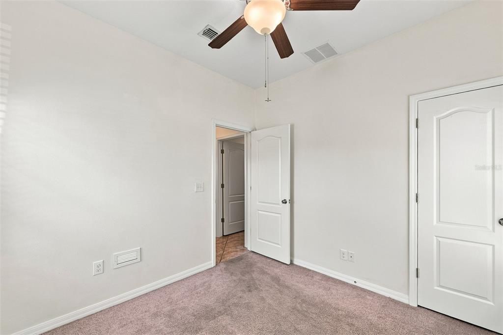 В аренду: $2,600 (4 спален, 3 ванн, 1612 Квадратных фут)