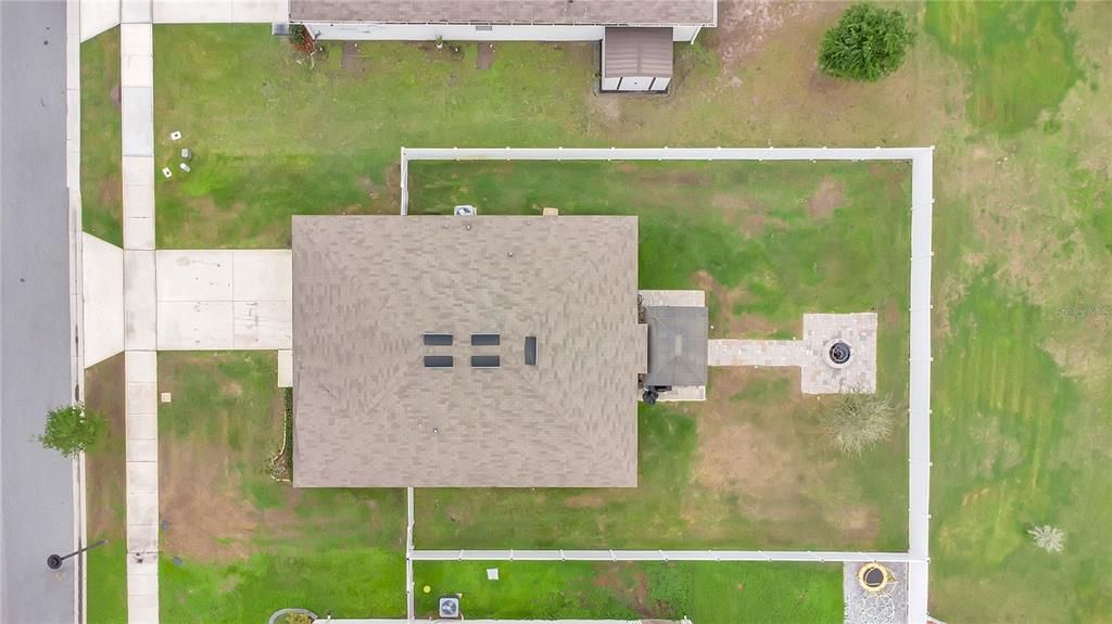 For Rent: $2,150 (3 beds, 2 baths, 1412 Square Feet)