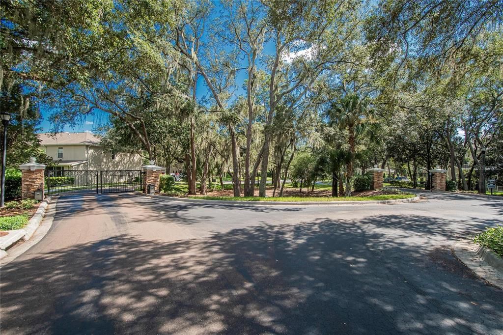 For Rent: $1,800 (2 beds, 2 baths, 1383 Square Feet)