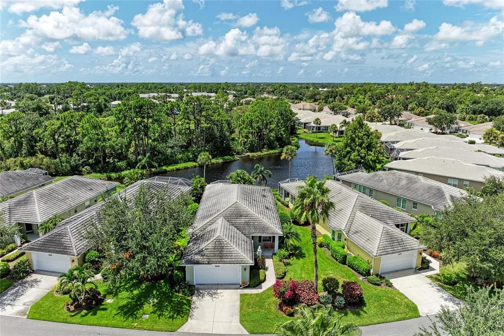 For Sale: $389,000 (3 beds, 2 baths, 1942 Square Feet)